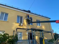 Новости » Общество: По Свердлова, 80 в Керчи устранили аварию на внутренних электросетях