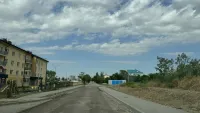 В Керчи продолжают снимать асфальт на дорогах города