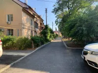 На Парковой в Керчи завершили благоустройство придомовых территорий