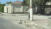 Новости » Общество: Опасный переход: в Керчи возле остановки «Военкомат» пешеходам не пройти