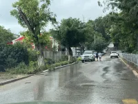 На Шлагбаумской произошел порыв водовода