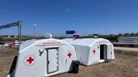 Новости » Общество: На автоподходах к Крымскому мосту установили пункты оказания помощи ожидающим очереди