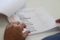 Новости » Общество: Керчь готовится к переходу на русскоязычные вывески с 2026 года