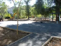 Новости » Общество: В районе квартала по Всесоюзной, 10 в Керчи работы по комплексному благоустройству продолжаются