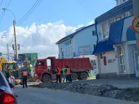 Новости » Общество: Дорога по Горького в Керчи: в работу взят еще один участок