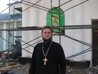 Ремонт кровли храма Дмитрия Донского в Капканах ведется своими силами