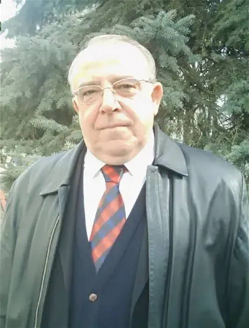 Не стало хорошо известного керчанам человека - Владимира Вильгельмовича Идта