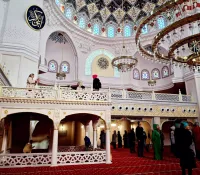 Новости » Общество: Керчане посетили самую большую соборную мечеть Крыма - Джума-Джами