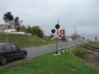Новости » Общество: На ж/д переезде по дороге в Еникале водители не могут дождаться зеленого сигнала светофора