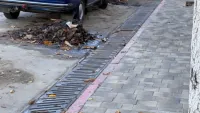 На Козлова вычистили ливневки, а мусор бросили