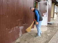 Новости » Криминал и ЧП: Сегодня утром в Керчи иномарка врезалась в стену магазина