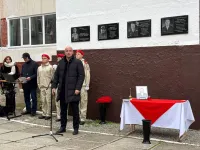 В керченских школах №15 и №23 увековечили память героев СВО