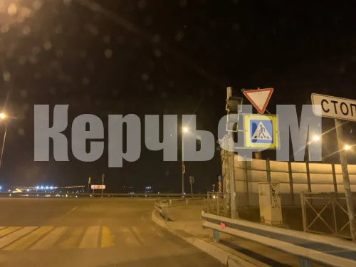 На путепроводе в Керчи опять весь день не работал светофор