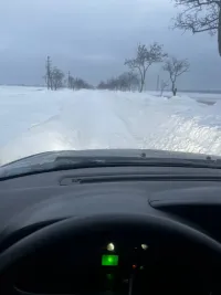 Новости » Криминал и ЧП: Дорогу в Бондаренково заметает снегом