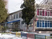 Новости » Общество: Детский сад №32 в Керчи эту зиму встретил с новыми окнами