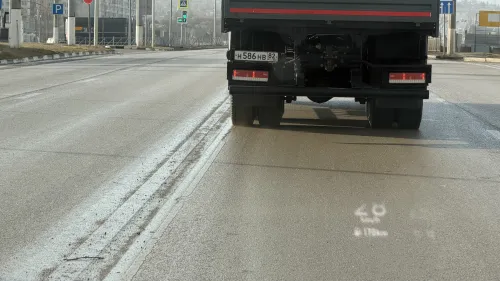 Новая разметка в Керчи не выдержала зимней погоды