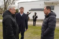 У школы №22 в Керчи сделают новую волейбольную площадку