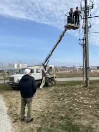 Керченские энергетики третий раз за март восстанавливали поврежденный электрокабель в районе Нижнего Солнечного
