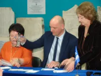 В Керчи состоялась церемония спецпогашения почтовой марки, выпущенной к 200-летию Керченского музея древностей