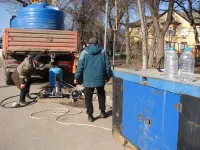 Новости » Коммуналка: В Керчи проводят гидроопрессовку нового водовода