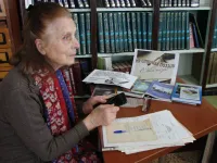 Новости » Культура: Поэты ЛИТО "Лира Боспора" очередную творческую встречу посвятили весне, женщинам и любви