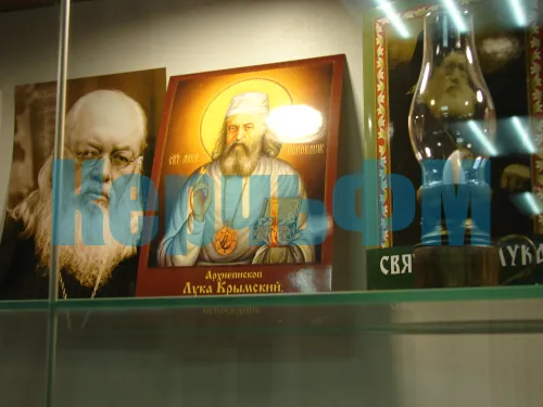 В Керченском медицинском колледже открыли зал-музей святителя Луки