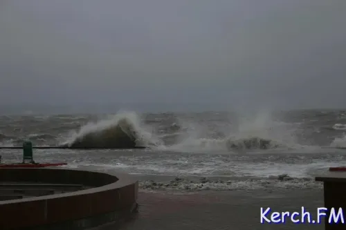 На Крым в воскресенье обрушится штормовой ветер до 25 м/с