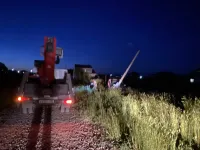 Новости » Криминал и ЧП: 6 июня вечером водитель авто обесточил СНТ "Черешня" в районе 450 квартала