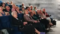 Керчане стали первыми зрителями фильма "Служение. Юрий Васильев. 50 лет на сцене"
