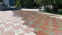 Новости » Коммуналка: Фонтану в Керчи "стало плохо"