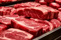 На рынках Крыма выявили более 200 килограммов потенциально опасных продуктов