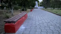 Новости » Общество: Ухоженный сквер Лётчиков