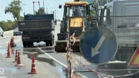 Новости » Коммуналка: На Горького частично перекрыли две полосы дороги