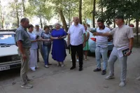 Иван Кошель встретился с активом дома №20 по ул. Генерала Петрова