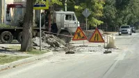 Водоканал Керчи продолжает оставлять ямы на дороге