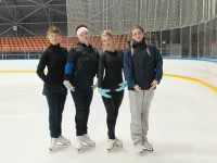 ГРУППА «ЛЮБИТЕЛИ»: КОГДА ВЗРОСЛЫЕ ВЫХОДЯТ НА ЛЁД
