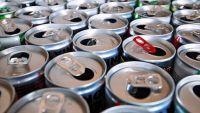 Штрафы до 500 тысяч рублей за продажу энергетиков детям ввела Госдума