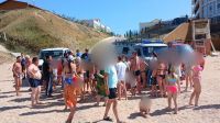 В Ленинском районе двоих взрослых и четверых детей унесло на сапбордах в море
